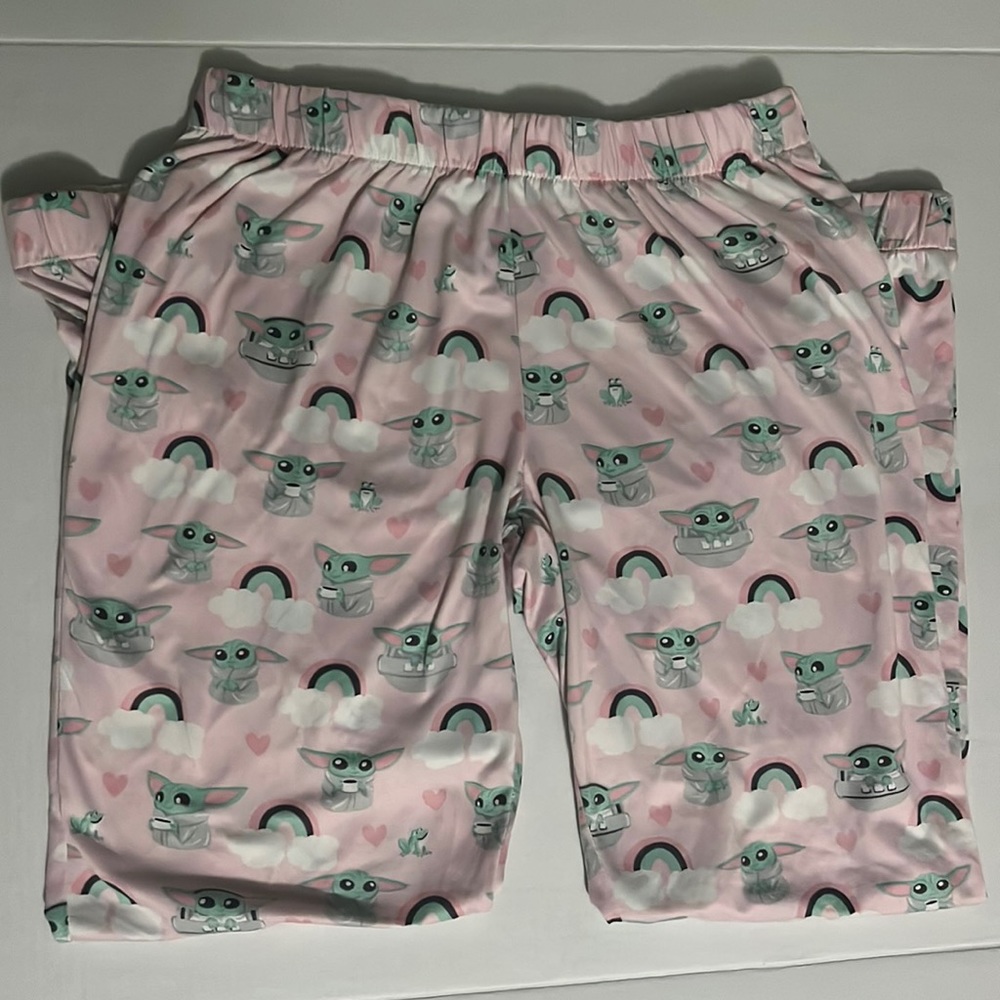 Star Wars - The Mandalorian, Grogu “The Child” pajama pants, size medium